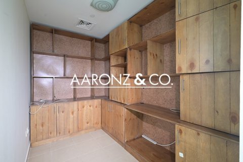 Квартира с 2 спальнями в Jumeirah Bay X1, ОАЭ №136151 15