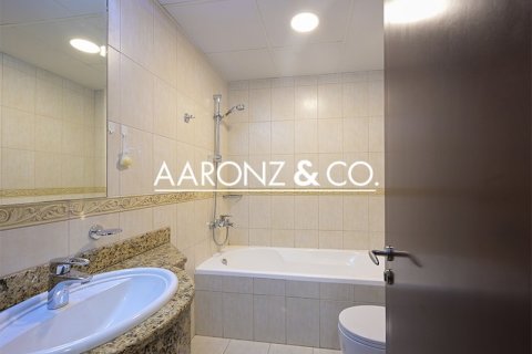 Apartment de 2 dormitorios en Dubai Marina, UAE No. 145720 13