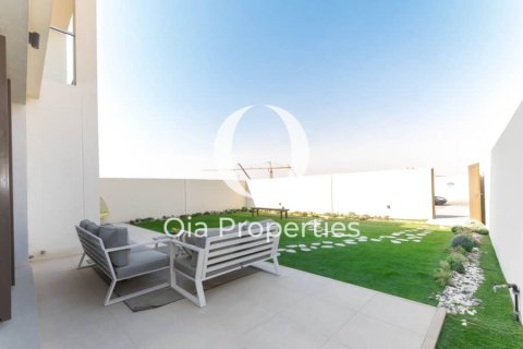 2 bedrooms Townhouse on the Yas Island, UAE No. 66059 2