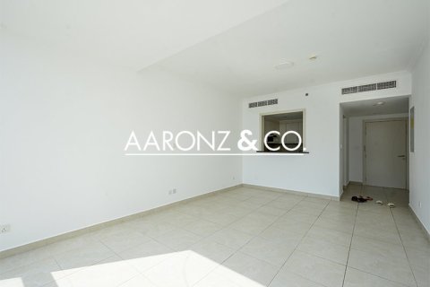 Apartment de 2 dormitorios en Jumeirah Lake Towers, UAE No. 140888 5