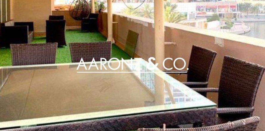 Apartment de 2 dormitorios en Jumeirah Lake Towers, UAE No. 140887