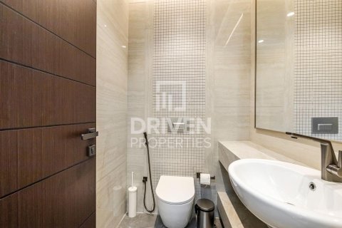 2 bedrooms Apartment in Business Bay, UAE No. 138722 9