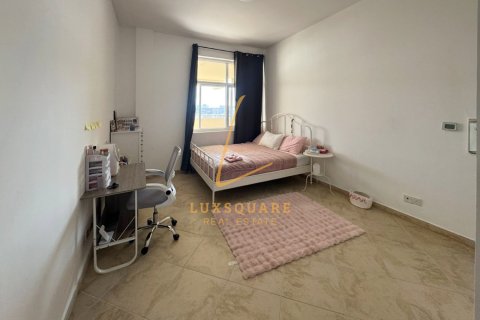 3 bedrooms Apartment  No. 127185 10