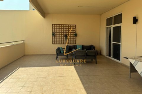 3 bedrooms Apartment  No. 127185 21