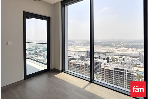 Apartment de 3 dormitorios en Dubai, UAE No. 208483