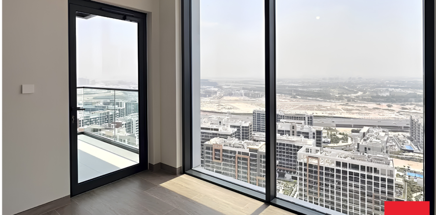 Apartment de 3 dormitorios en Dubai, UAE No. 208483