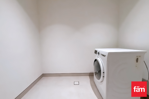 Apartment de 3 dormitorios en Dubai, UAE No. 208483 14