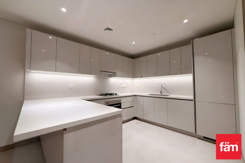 Apartment de 3 dormitorios en Dubai, UAE No. 208483 8