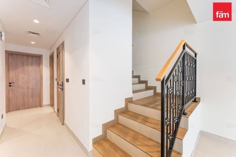 4 bedrooms Townhouse in Dubai, UAE No. 208482 7