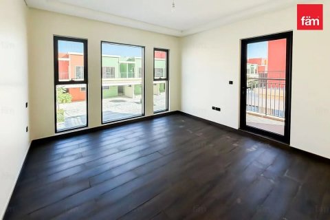 3 bedrooms Townhouse in Dubai, UAE No. 208486 3