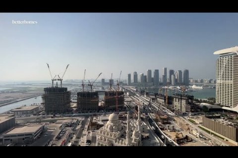 Квартира с 3 спальнями  №113481 13