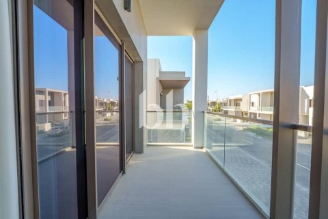 Villa de 4 dormitorios  No. 112946 4