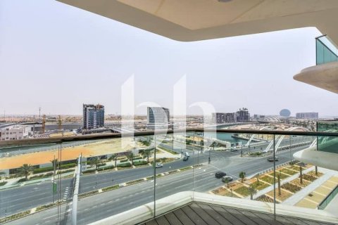 Квартира с 3 спальнями  №112950 3