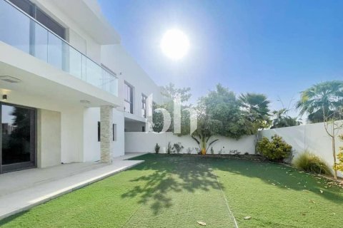 Villa de 4 chambres  No. 112949 15