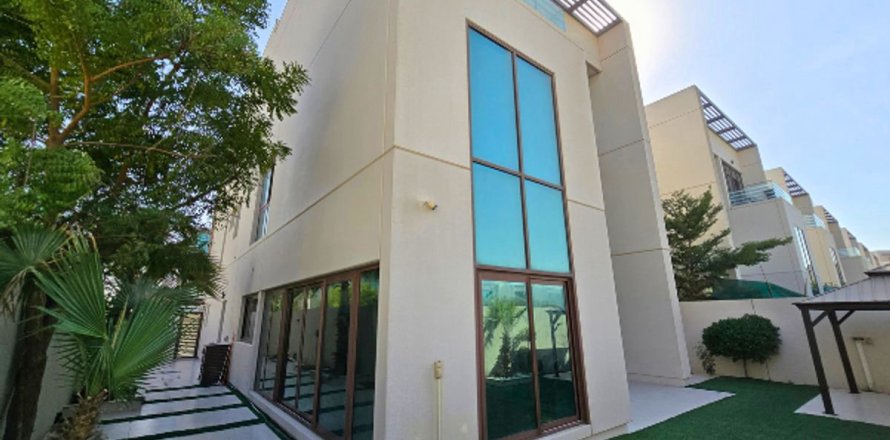Villa de 6 chambres No. 115464