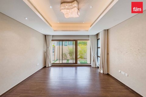 Вилла с 6 спальнями  №115464 26