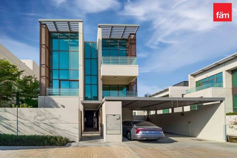 Вилла с 6 спальнями  №115464 24