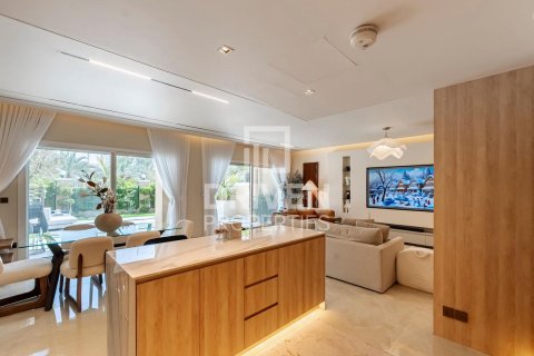 Таунхаус с 3 спальнями в Джумейра Вилладж Серкл, ОАЭ №137751 13