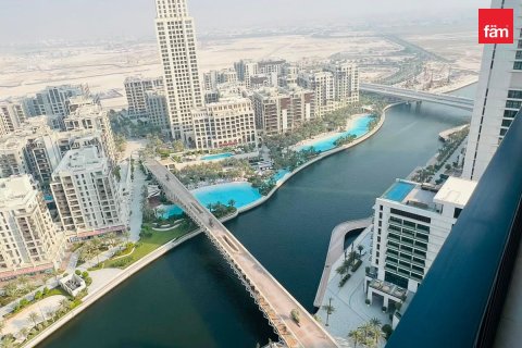 Appartement de 3 chambres à Dubai, UAE No. 210712