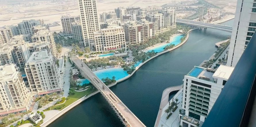 Appartement de 3 chambres à Dubai, UAE No. 210712