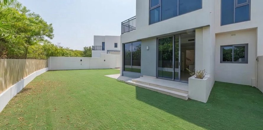 4 bedrooms Villa  No. 112086