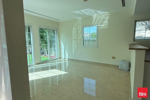 Villa de 4 chambres à Dubai, UAE No. 140208 16