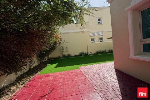 Villa de 4 chambres à Dubai, UAE No. 140208 12
