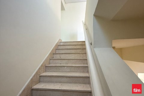 Villa de 4 chambres à Dubai, UAE No. 140208 13