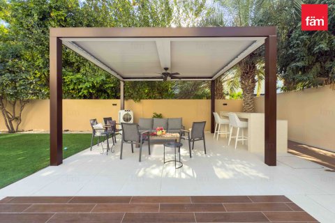 Villa de 3 chambres à Dubai, UAE No. 140211 17