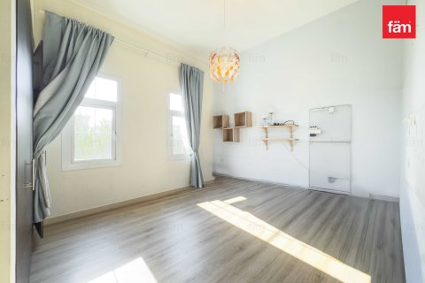 Villa de 3 chambres à Dubai, UAE No. 140211 11