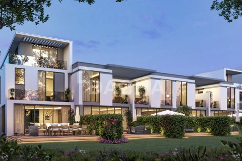4 bedrooms Townhouse in Dubai, UAE No. 164640 3