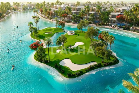 4 bedrooms Townhouse in Dubai, UAE No. 164640