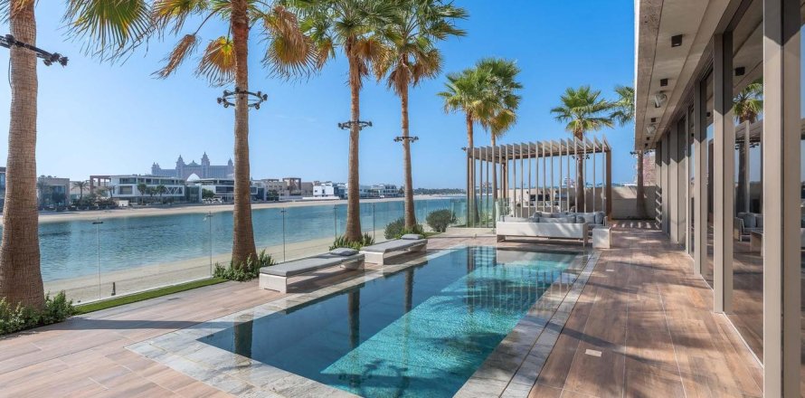 Villa de 4 dormitorios en Palm Jumeirah, UAE No. 101595