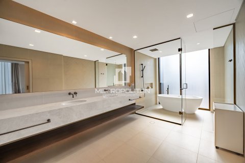 Townhouse de 5 dormitorios No. 129143 8