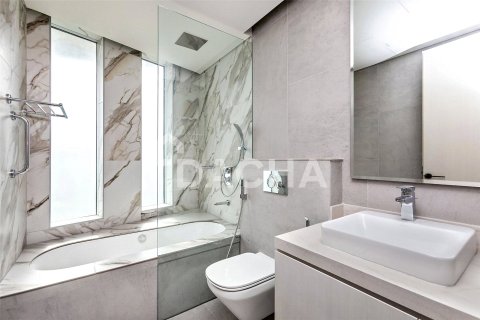 Квартира с 2 спальнями в Дубай Марина, ОАЭ №155754 6