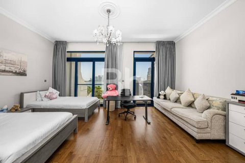 Townhouse de 5 dormitorios  No. 113474 12