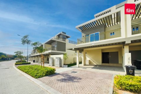 3 bedrooms Townhouse in Dubai, UAE No. 142511 21