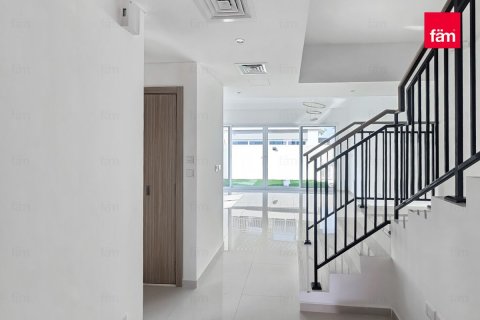 3 bedrooms Townhouse in Dubai, UAE No. 142511 5