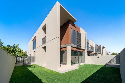 4 bedrooms Townhouse in Dubai, UAE No. 151151 6