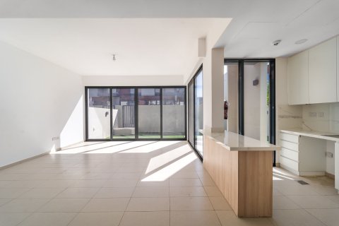 4 bedrooms Townhouse in Dubai, UAE No. 151151 10