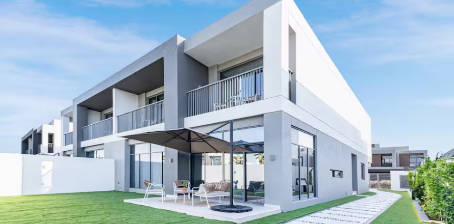 Вилла с 5 спальнями в Dubai South (Dubai World Central), ОАЭ №151147