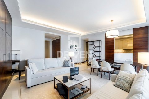 Квартира с 3 спальнями  №121237 3