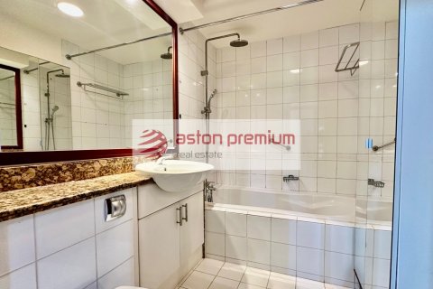Квартира с 3 спальнями в Дубай Марина, ОАЭ №148887 5