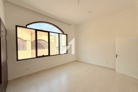 Villa de 6 dormitorios en Al Barsha, UAE No. 148886 5