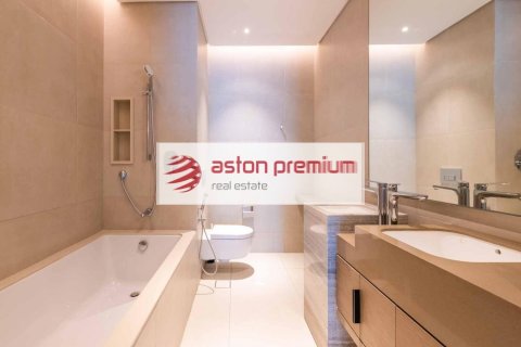 Квартира с 2 спальнями в Джумейра Бич Резиденс, ОАЭ №143021 16