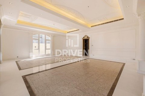 6 غرفة نوم فيلا في Nad Al Sheba 2, الإمارات العربية المتحدة رقم 193271 3