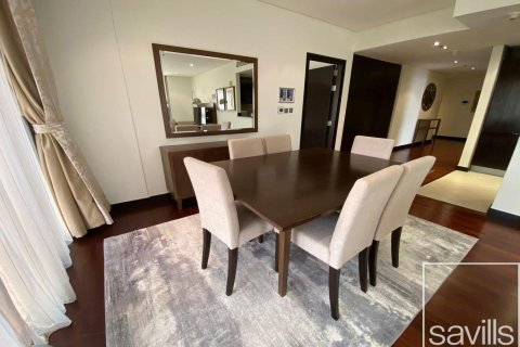 Appartement de 2 chambres à The Crescent, UAE No. 209150 8