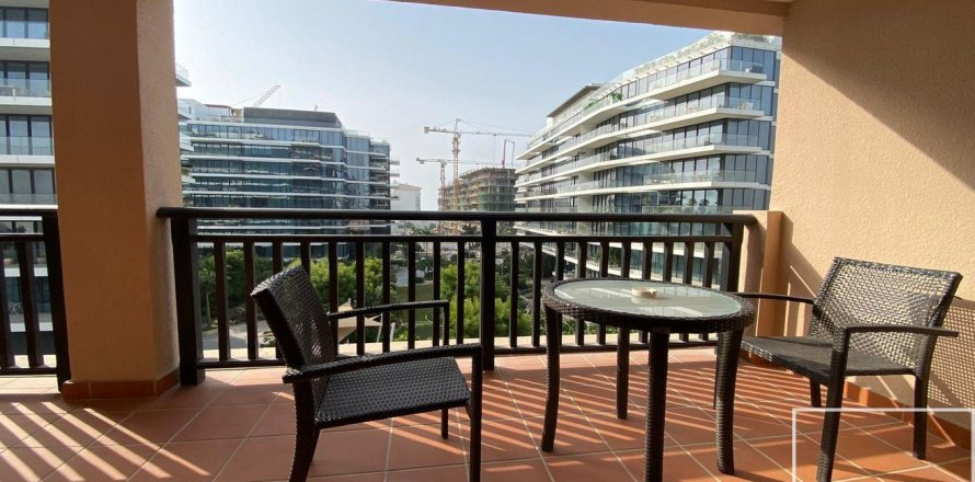 Appartement de 2 chambres à The Crescent, UAE No. 209150