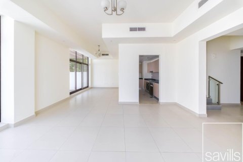 Villa de 4 chambres à District 11, UAE No. 209155 3