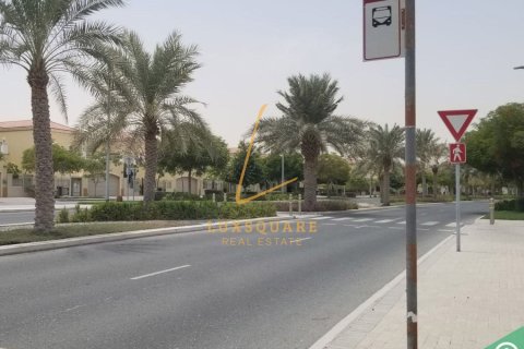Вилла с 3 спальнями в Jumeirah Park, ОАЭ №164168 20